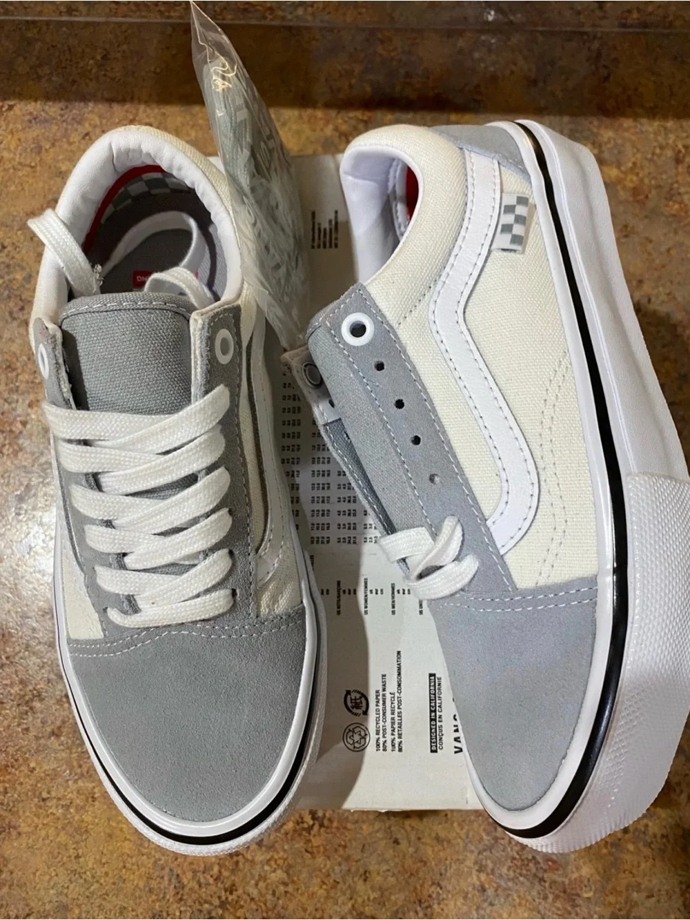 New boys girls Vans Sz 3.5 Gray and White Old Skool Canvas Skate Shoes